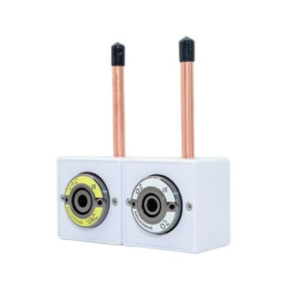 Outlets for CO₂ and vacuum